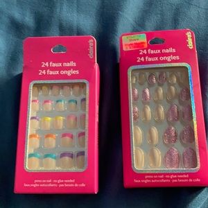 Press on nails